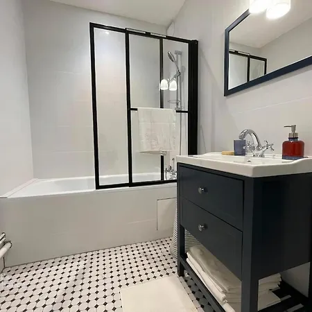 Le Bleuet Au Coeur De Valence Apartment