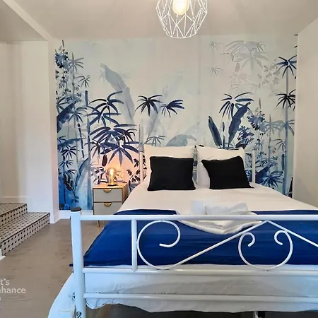 Le Bleuet Au Coeur De * Valence