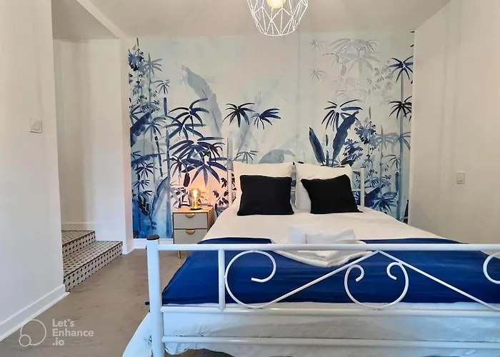 Le Bleuet Au Coeur De * Valence